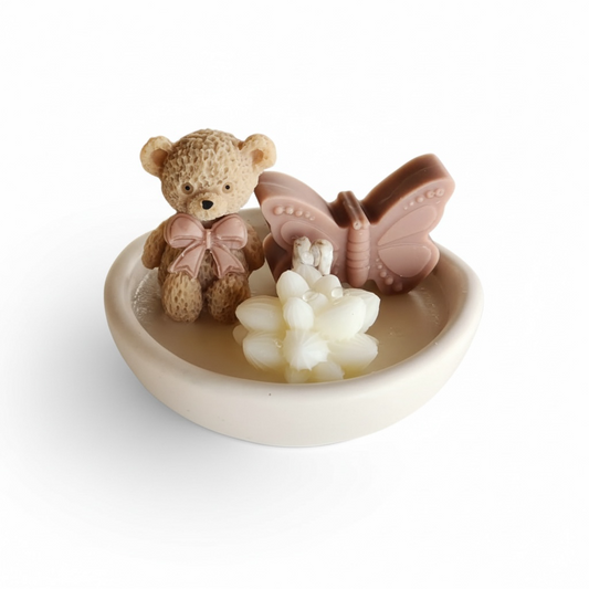 Osito + suculenta + mariposa en base de yeso cerámico
