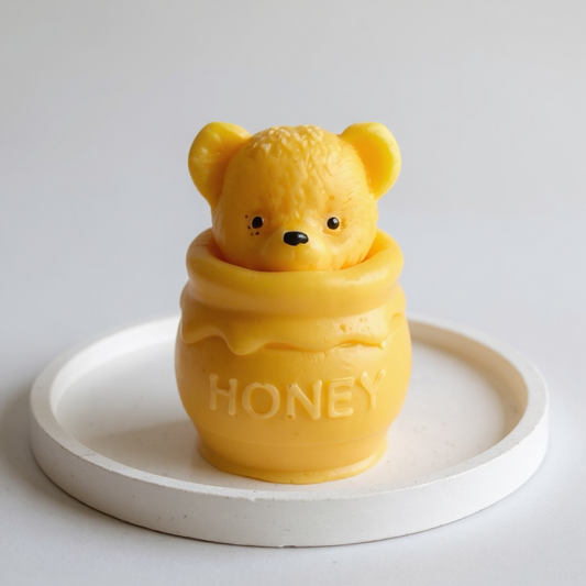Vela Oso con tarrito de miel
